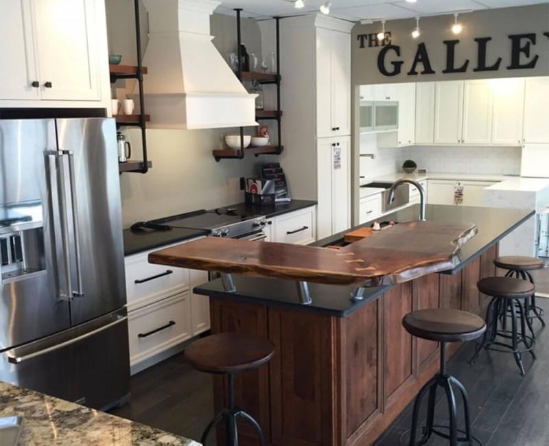 Kitchen & Bath Showroom Huntington WV | Kitchens by Woody's