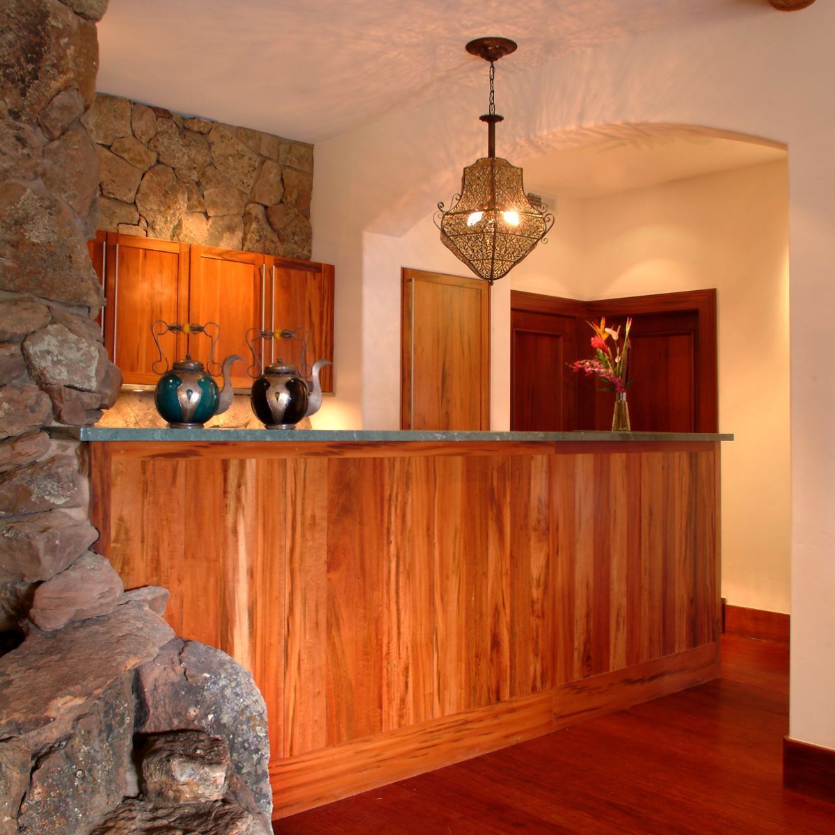 Bar Cabinet | Dade City, FL | Kitchen & Bath Outlet