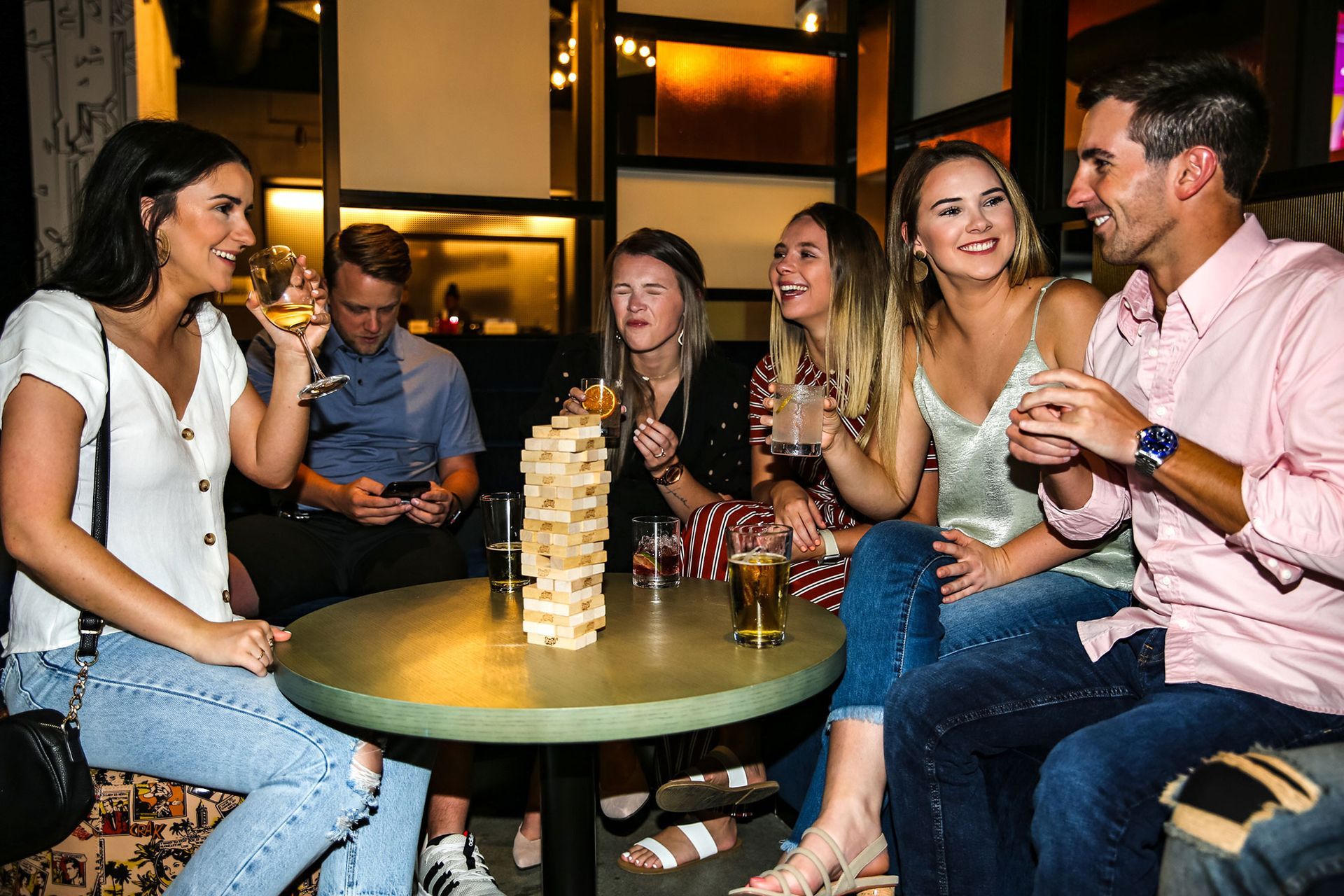 Bar Nightlife in West Litle Rock