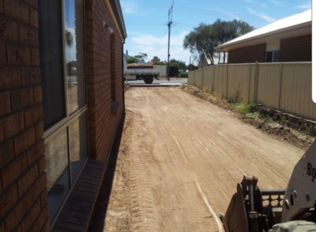 Adelaide Excavation Services — Blackwood SA — Blackwood Earthmoving