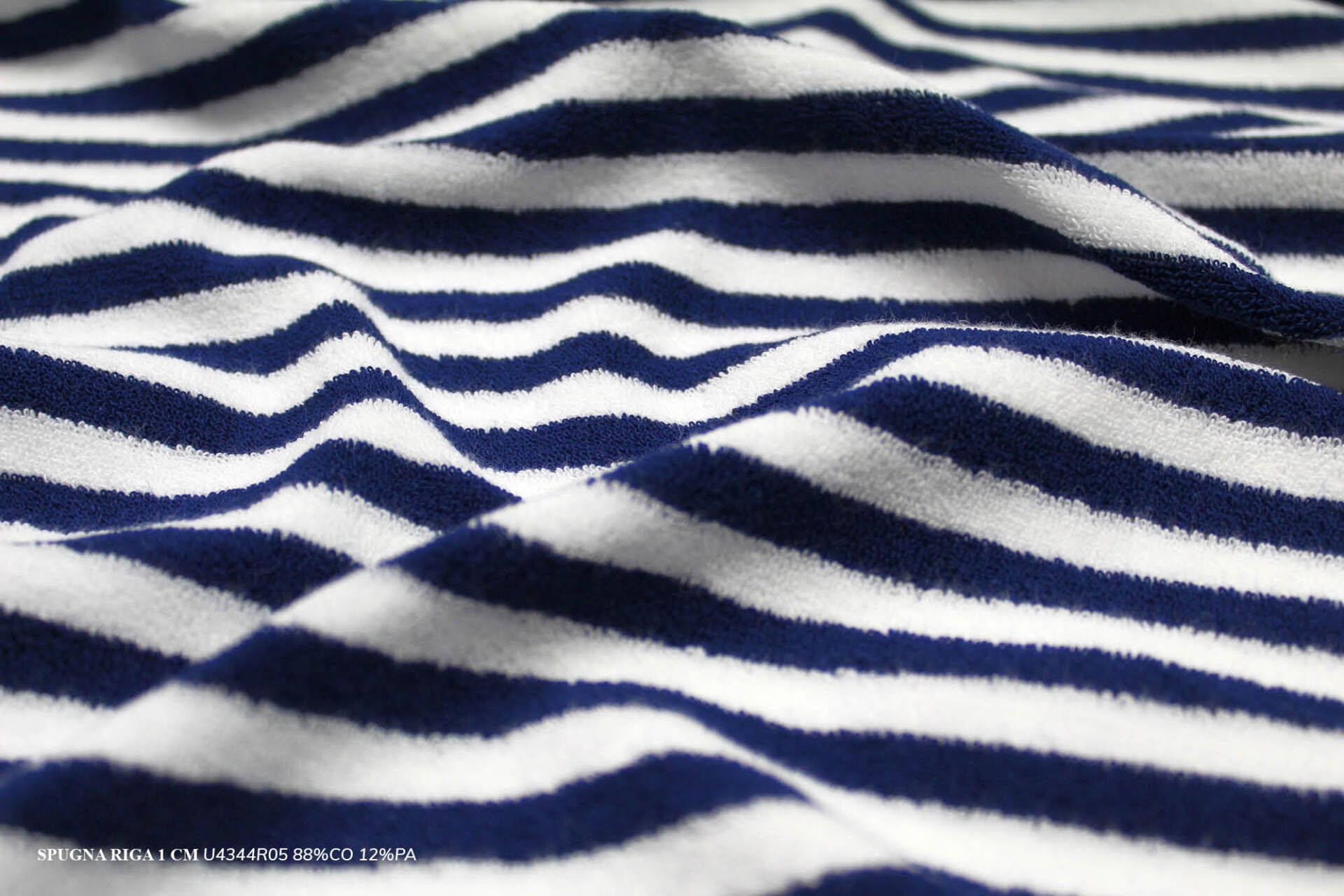 tessuto in jersey spugna fantasia riga o jaquard personalizzabile