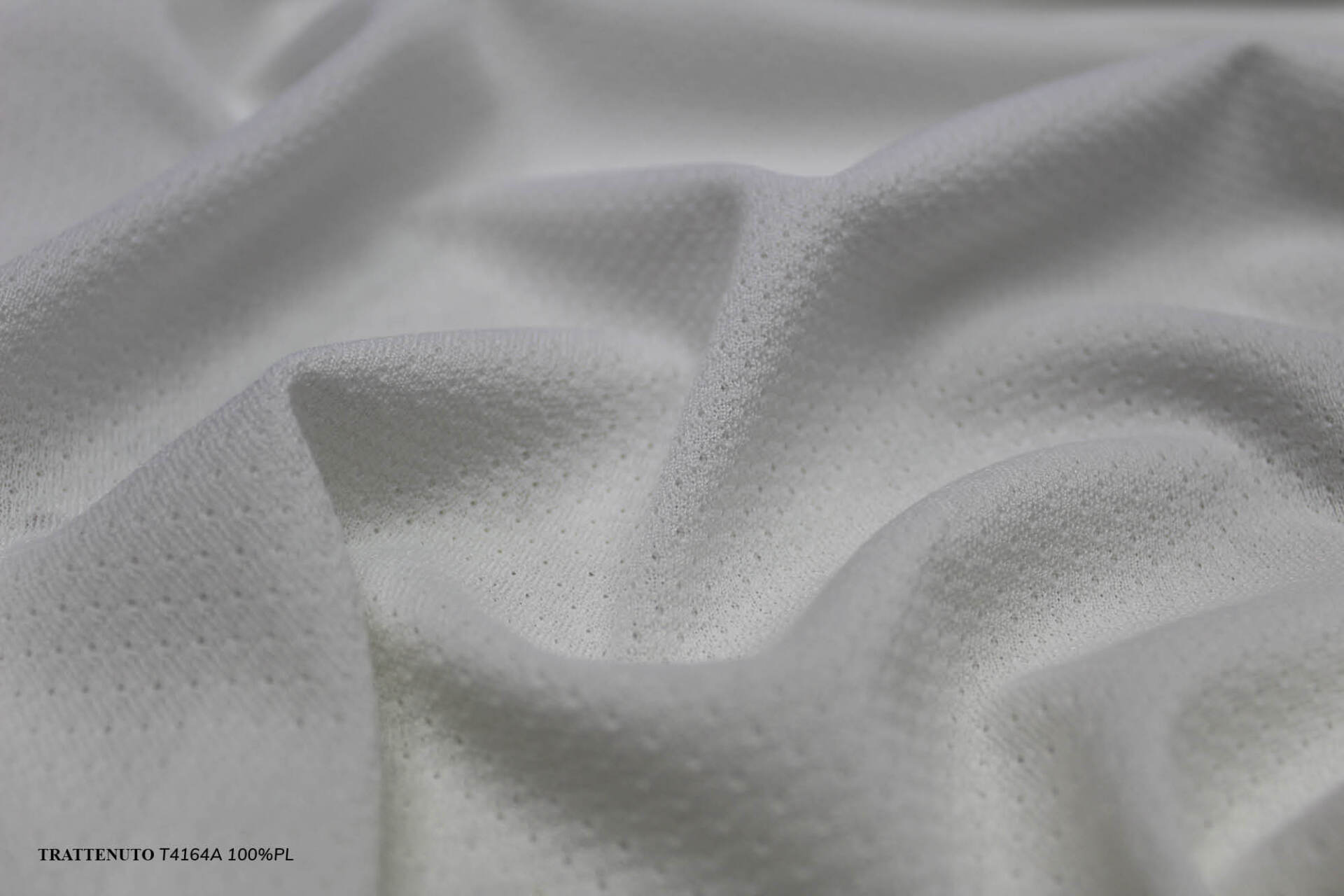 tessuto in jersey effetto traforato