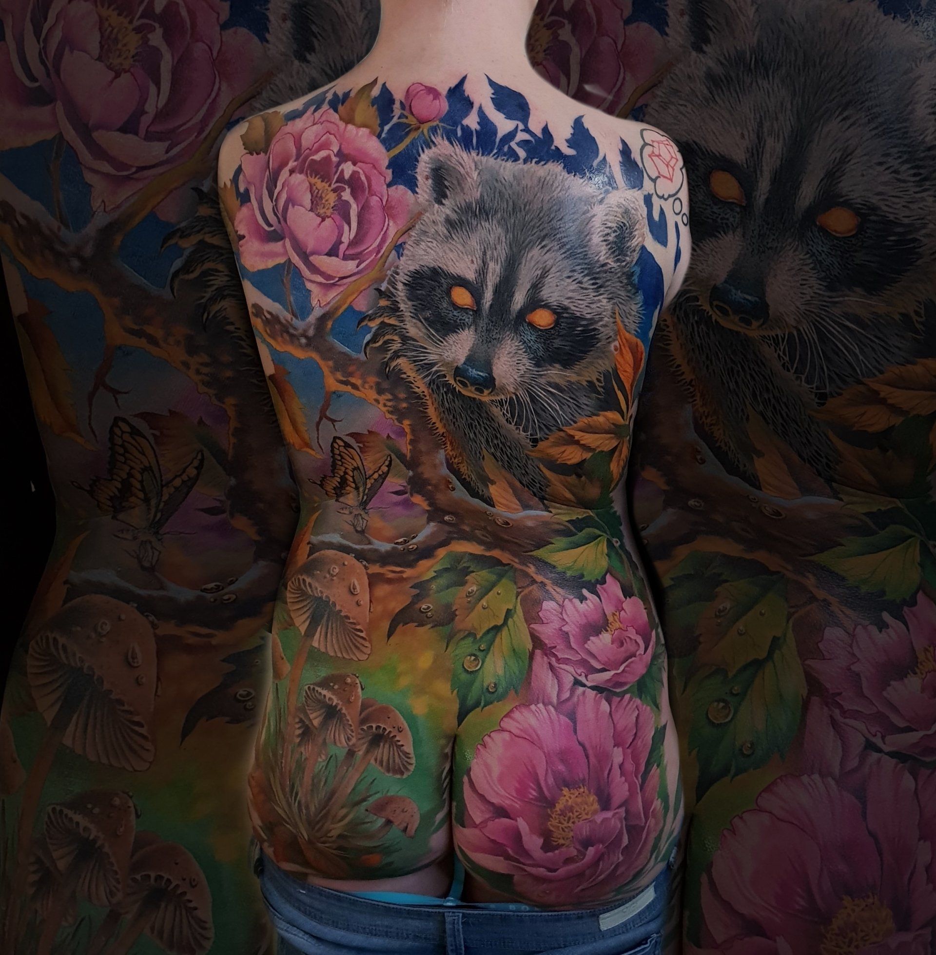 Racoon Tattoo, Tiertattoo, backpiece, tattooexpozwickau, Neotraditional, Farbrealismus, Color realism, Göppingen, Stuttgart, Reutlingen, Ulm, Plochingen, Esslingen, Kirchheim unter Teck, Hieronymus Röhrig, Tattoo Studio