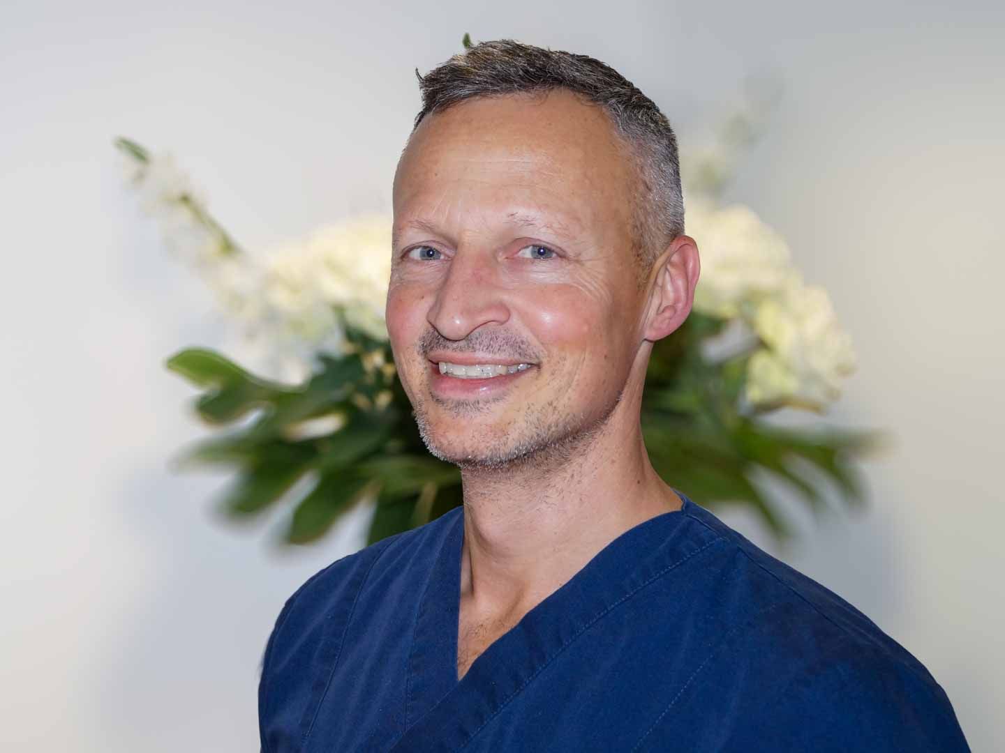 Porträt von Stefan Schwarz, Zahntechniker