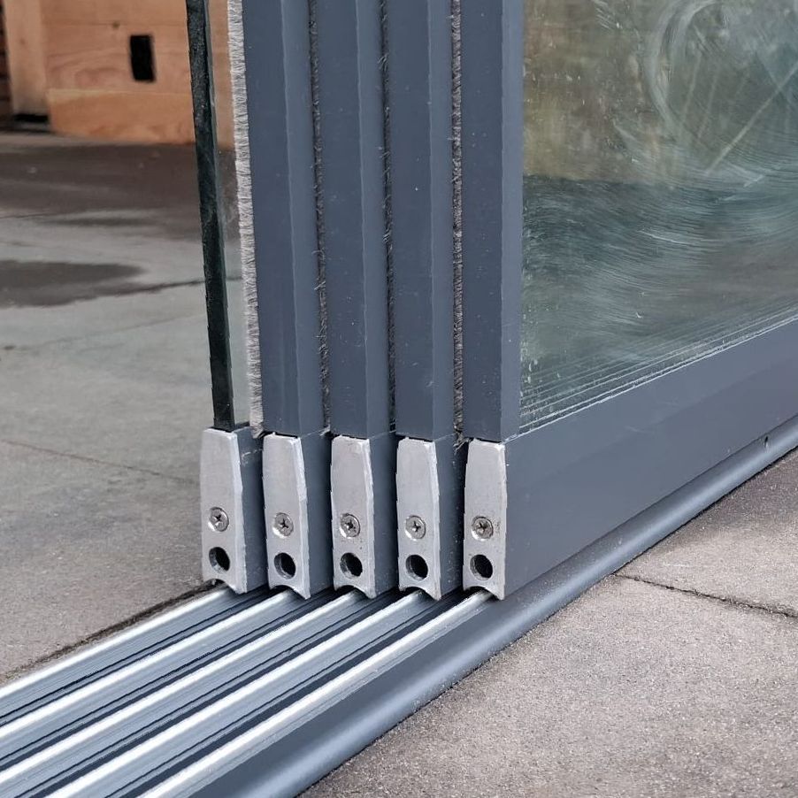 Glazen schuifwanden, Helmond