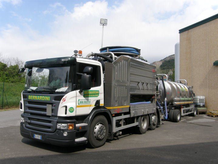 furgone per spurghi