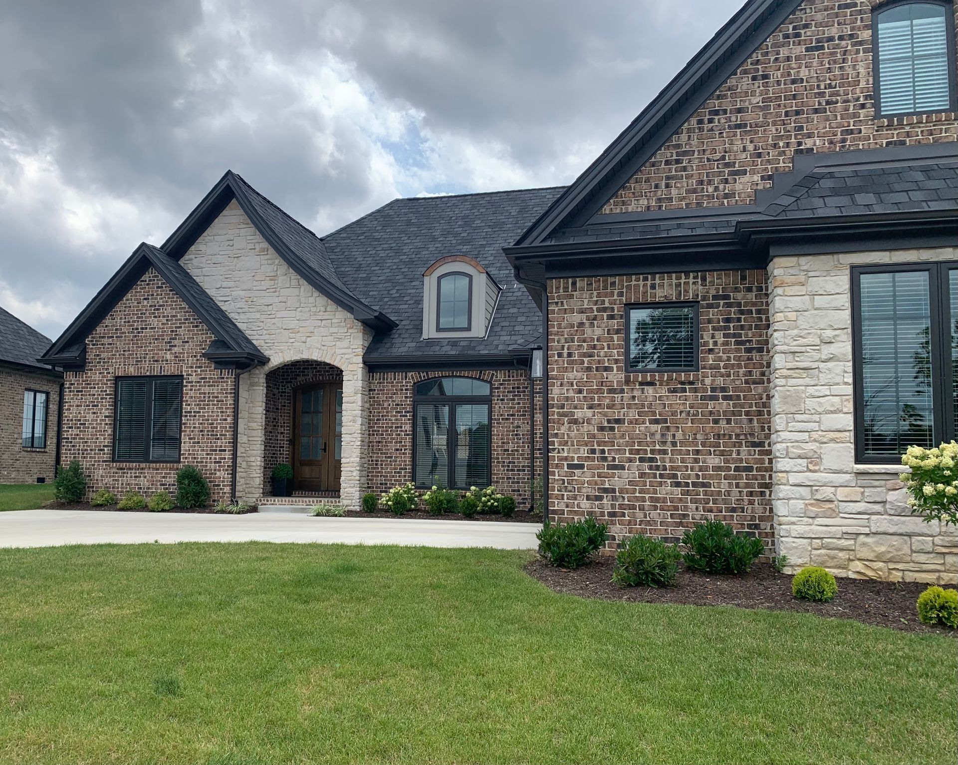 Walnut Creek Queen by Statesville Brick Company