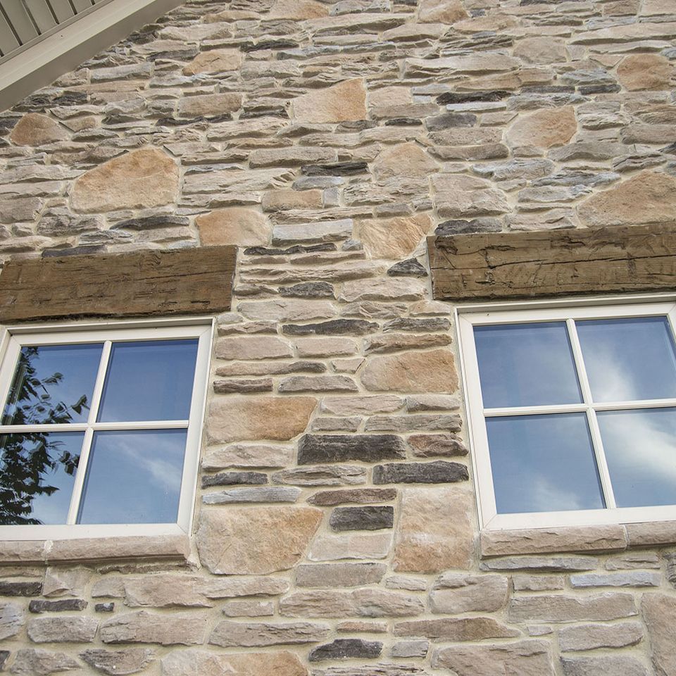 Natural Blend Ledgestone and Tan Fieldstone from Dutch Quality Stone
