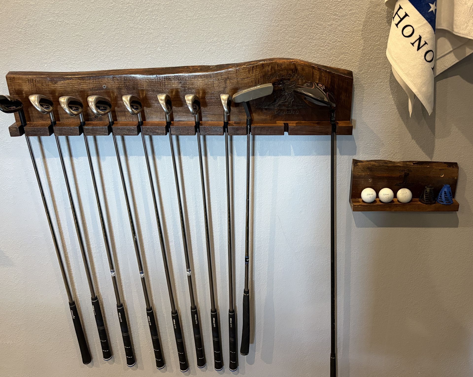 Mashie Rack - Golf ball and Tee Holder