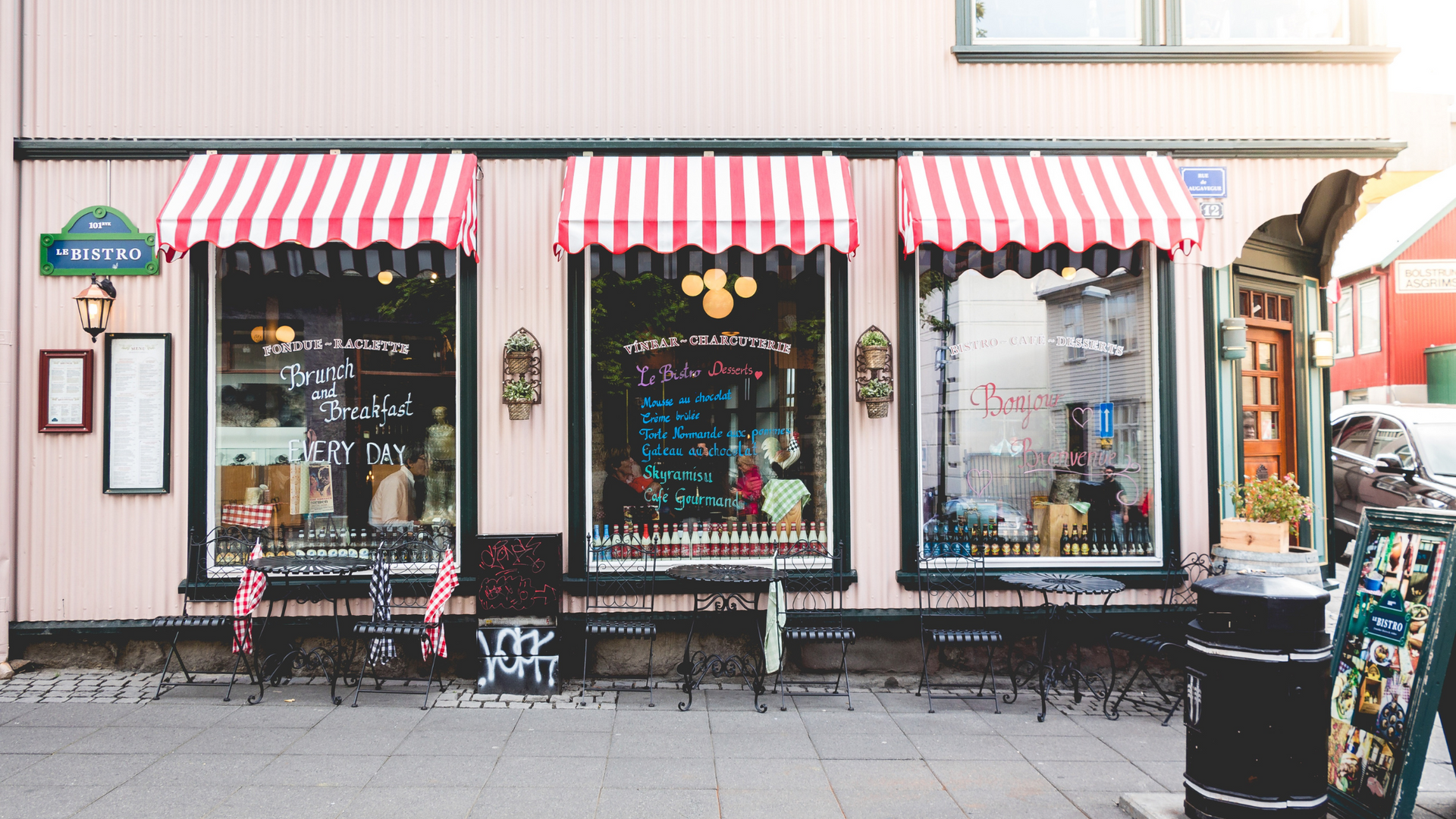 3 Reasons Storefront Window Graphics Work