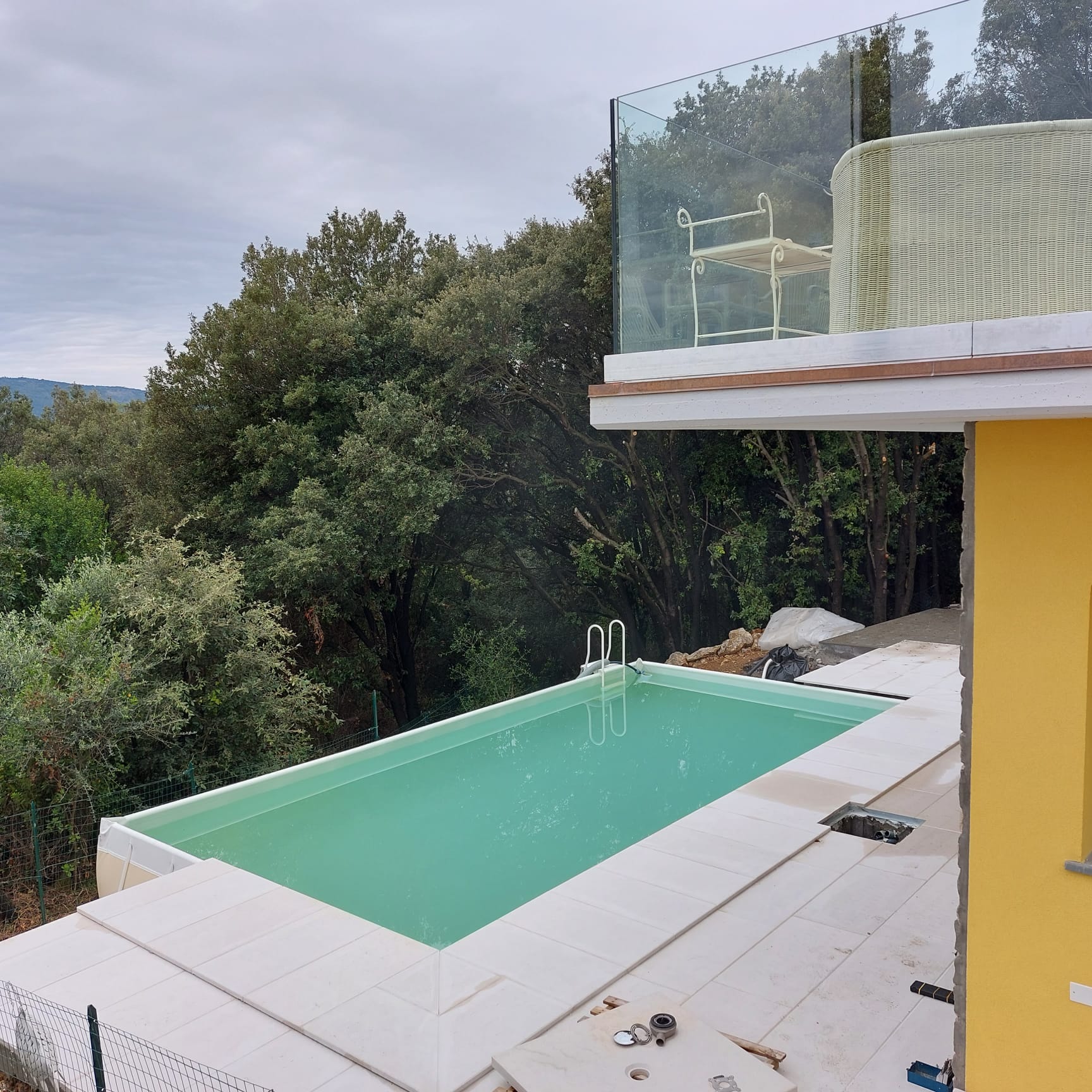 Piscina hotel Ares Aulla