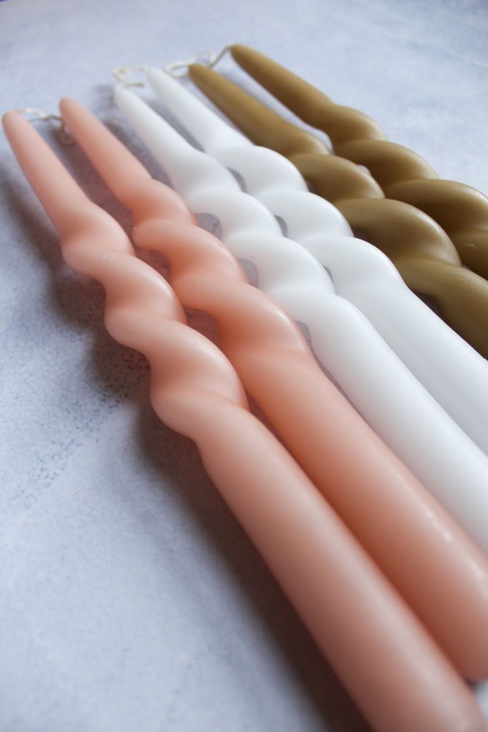 Rustik Lys - Twist Candle - Diverse Kleuren