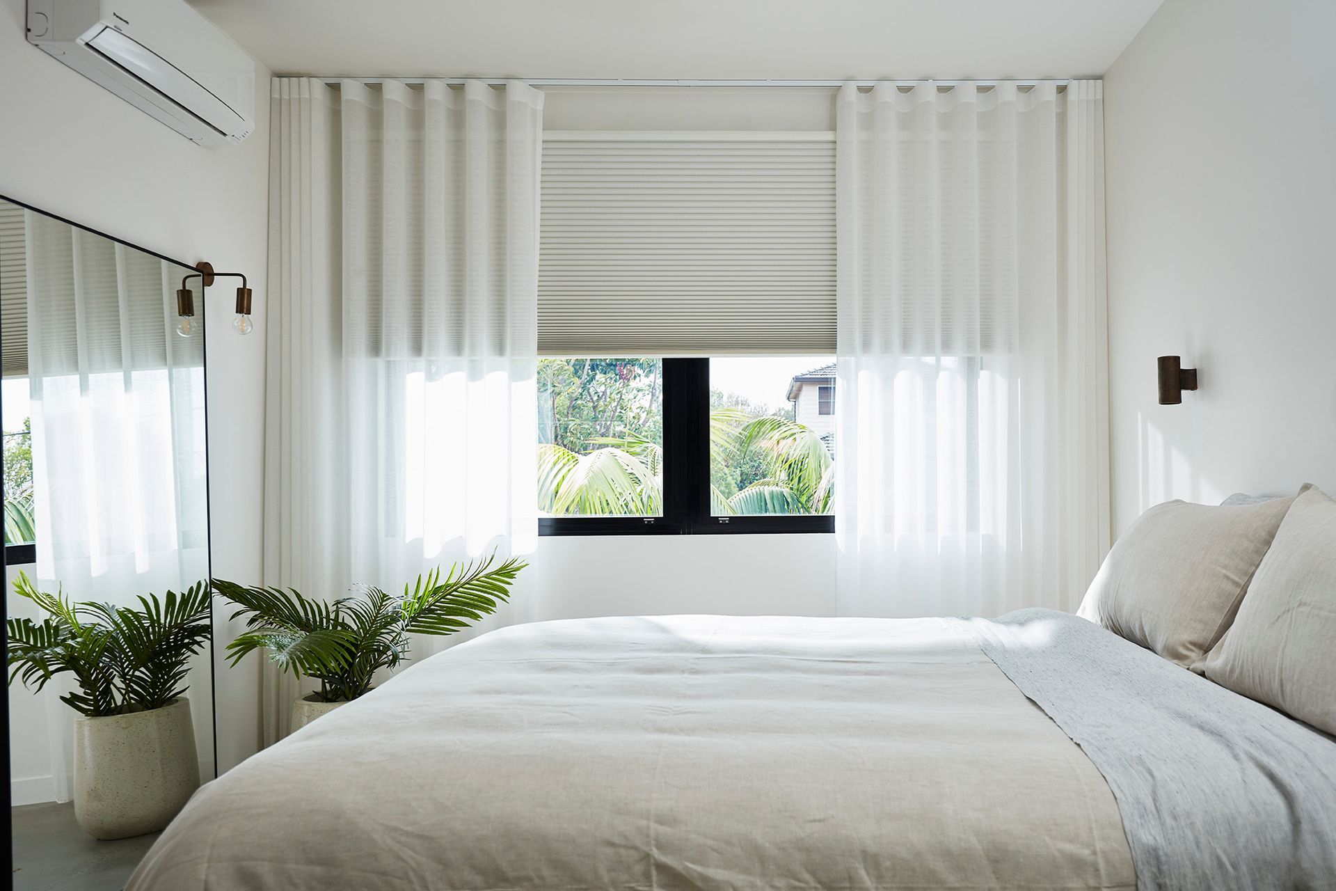 Choosing the Right Window Treatments for Your Bedroom