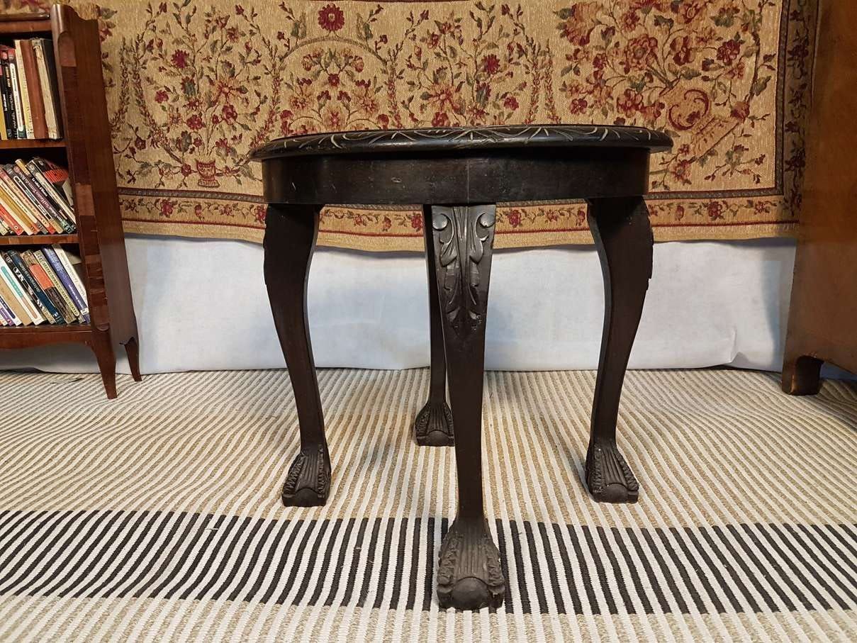 Mesa Ratona Estilo Chippendale – Elegancia Clásica