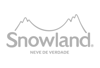 A black and white logo for snowland neve de verdade.