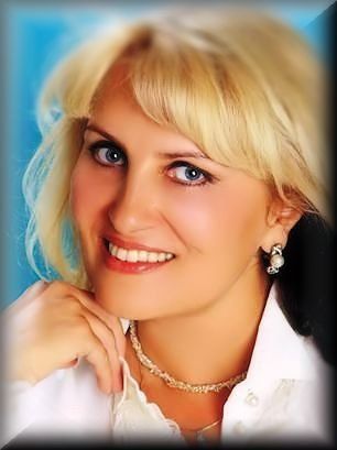 SWEET RUSSIAN WOMAN.