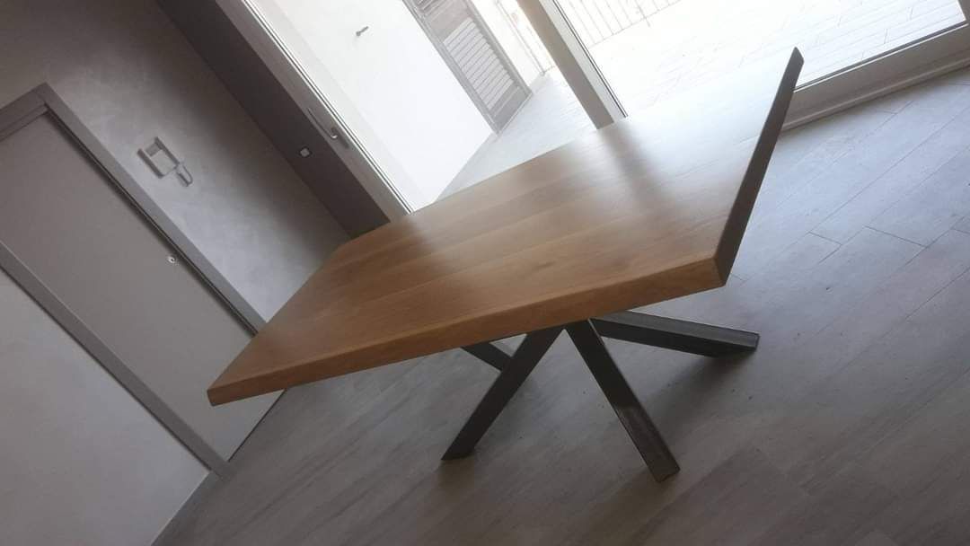 tavolo in legno su misura Favara