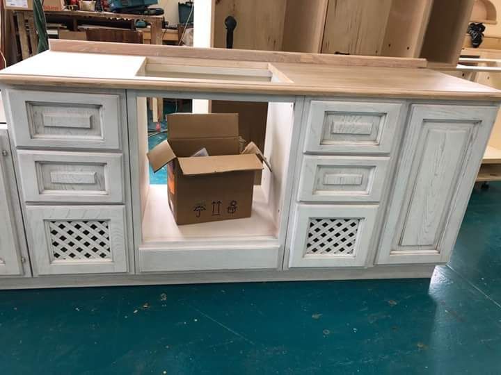 cucine componibili in legno su misura Favara