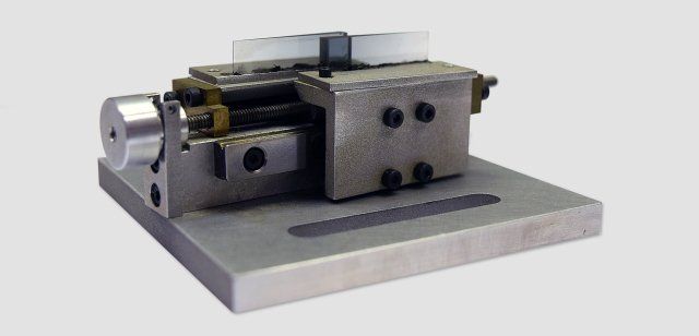 Opticology Services Optomechanical Design  3