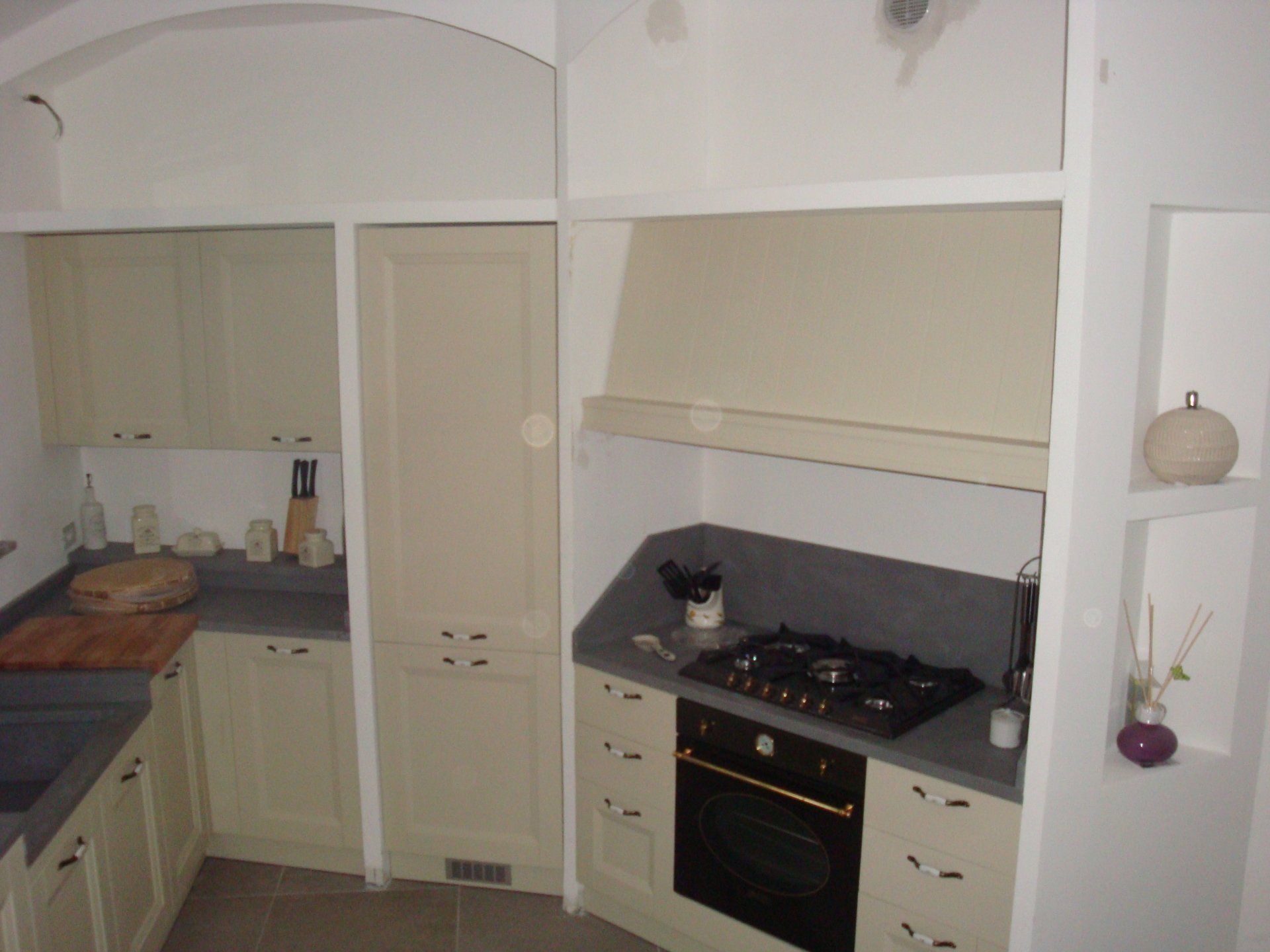 arredi personalizzati ed elettrodomestici