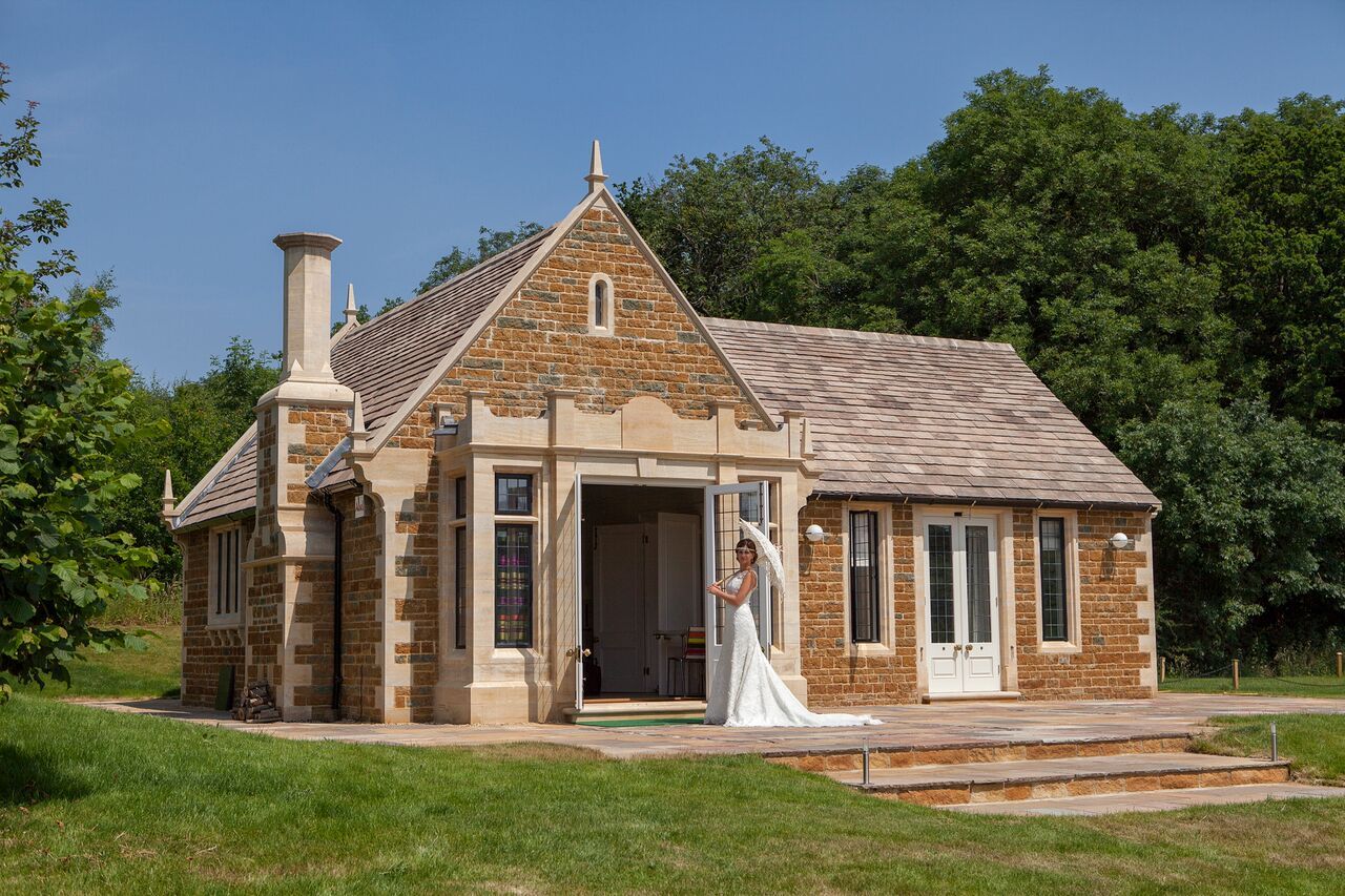 Ladywood Estate Boathouse and Bride
