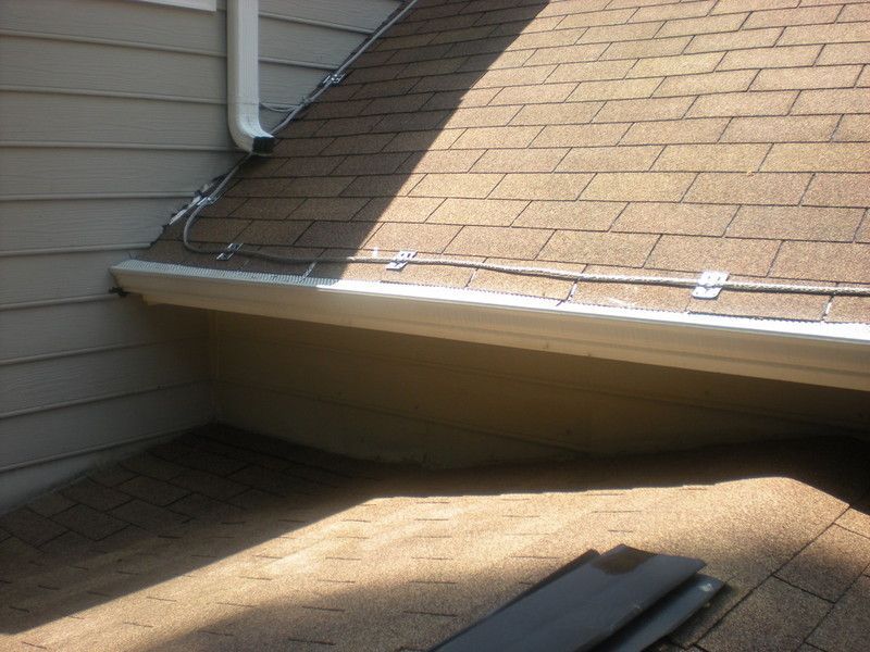 After Cleaning Roof With A Lot Of Leaves – Clarkesville, GA – Xtreme Cleaning Service LLC