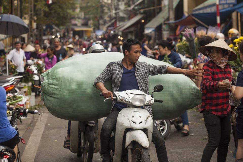 Big cumshot in Hanoi