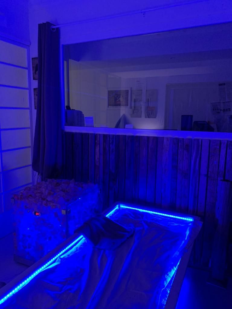 lettino con sabbia di silicio riscaldato Milano