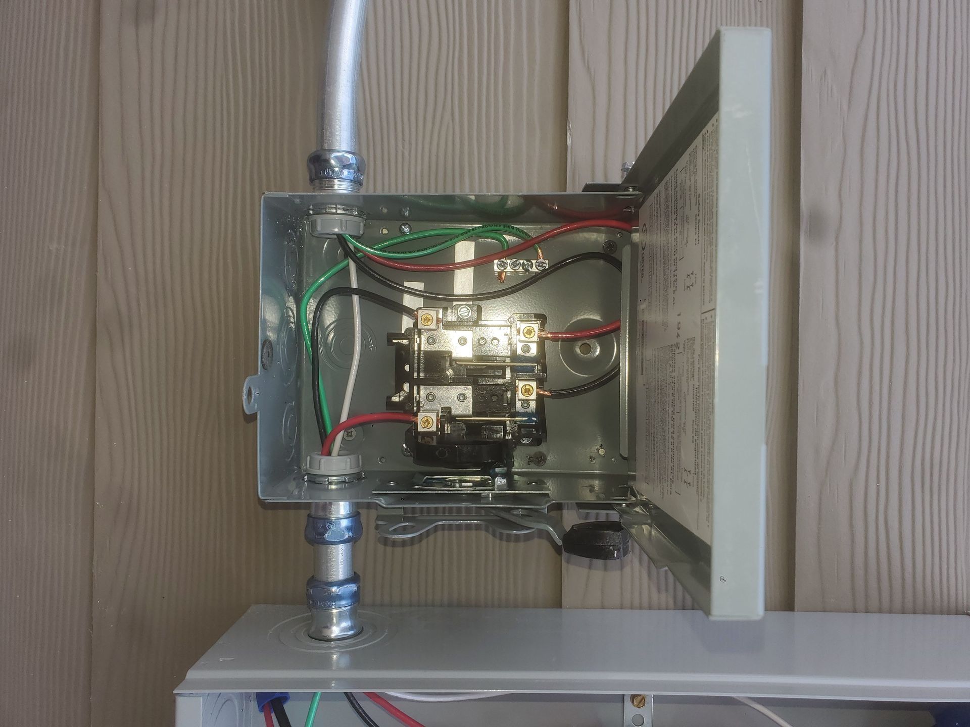 Cabling, wiring and electrical.