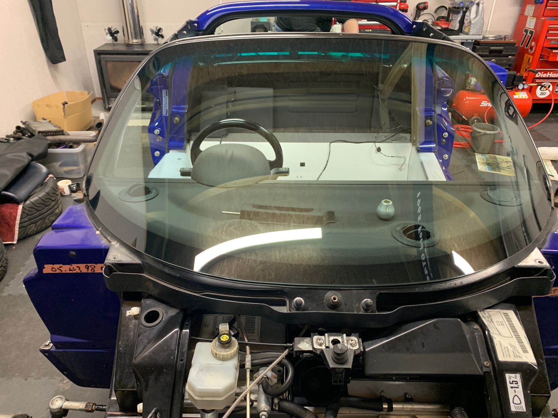 Eziglass - Vehicle Glazing Services gallery image. Lotus elise windscreen replacement