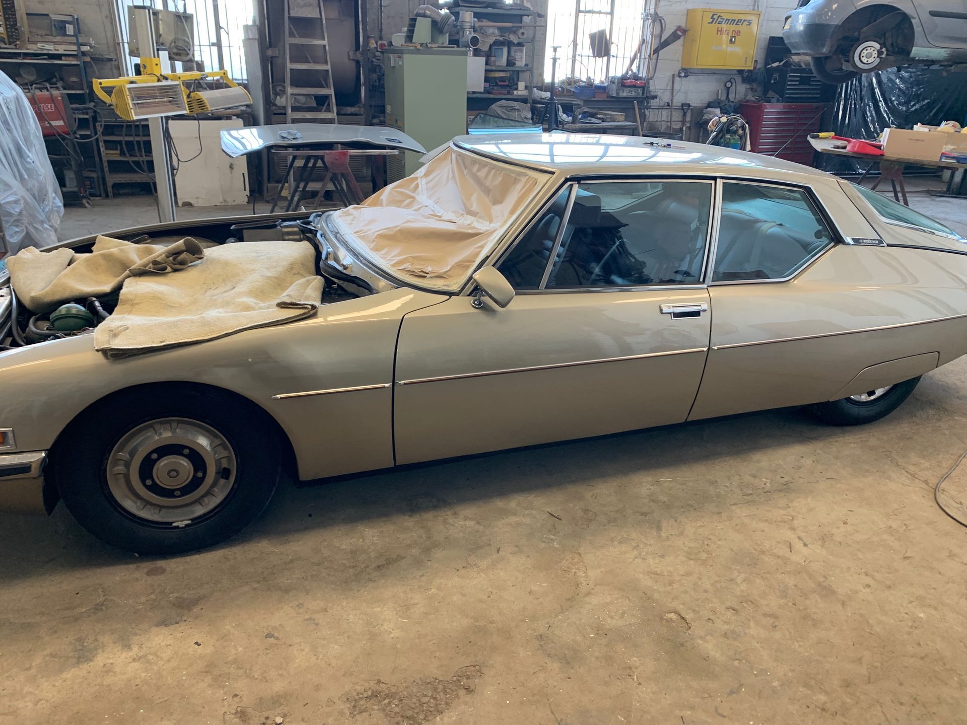 Eziglass - Vehicle Glazing Services gallery image. Citroen SM windscreen remove and refit.