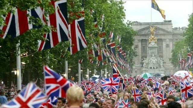 bandiere matrimonio reale