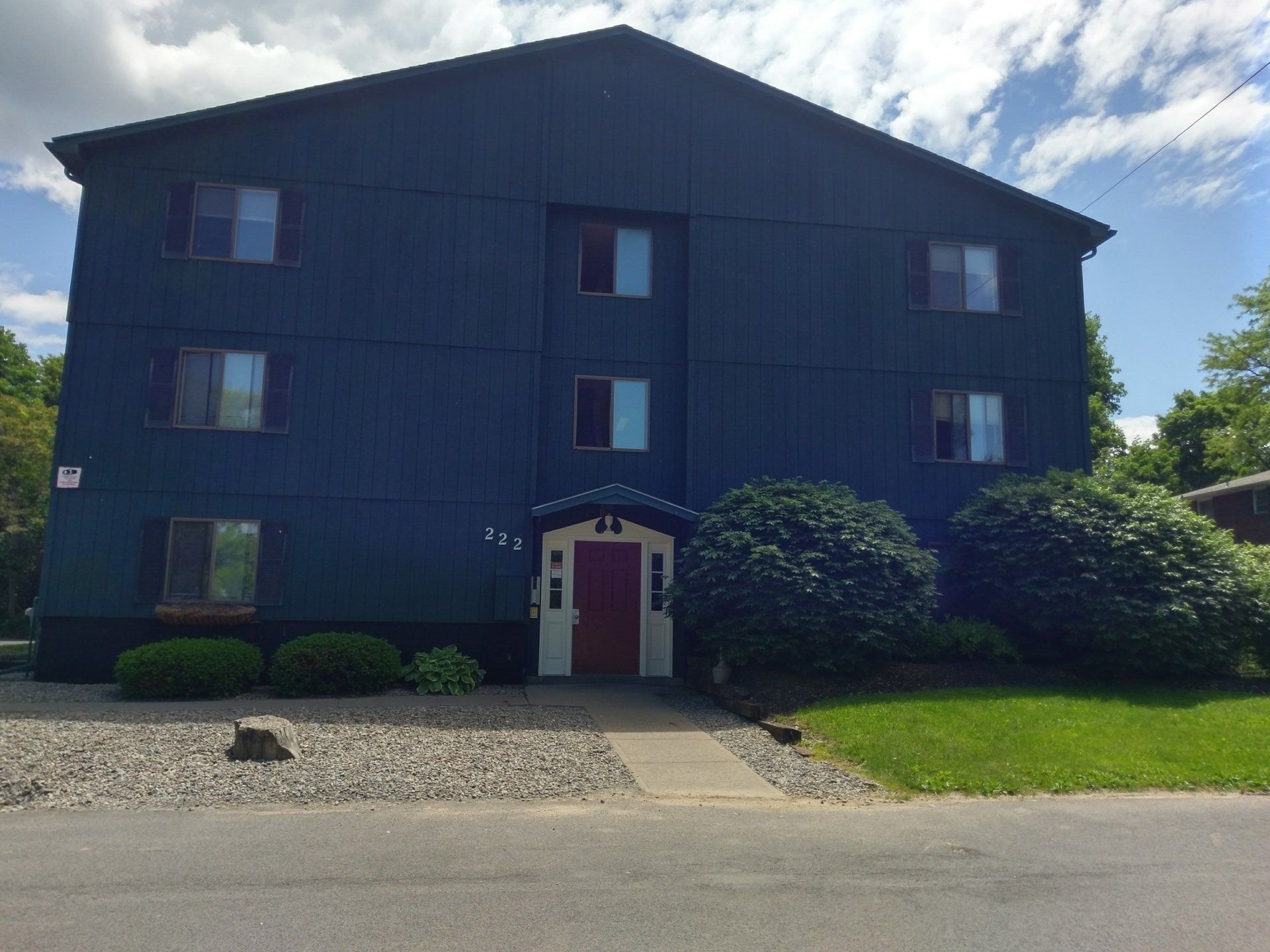 Valentine Gardens Exterior