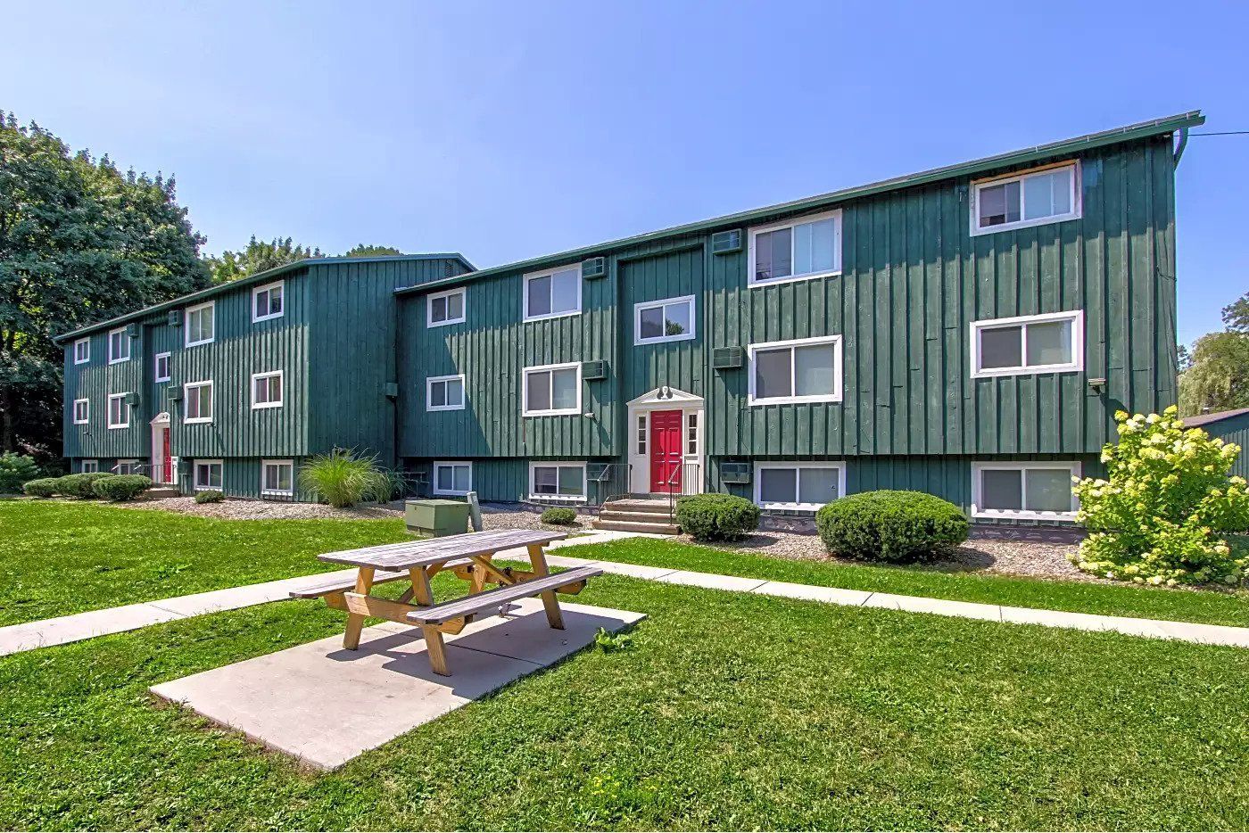 Valentine Gardens Apartments