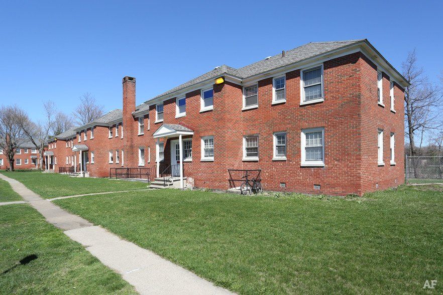 Sunny Crest building