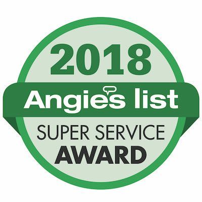 The logo for the 2018 angie 's list super service award.