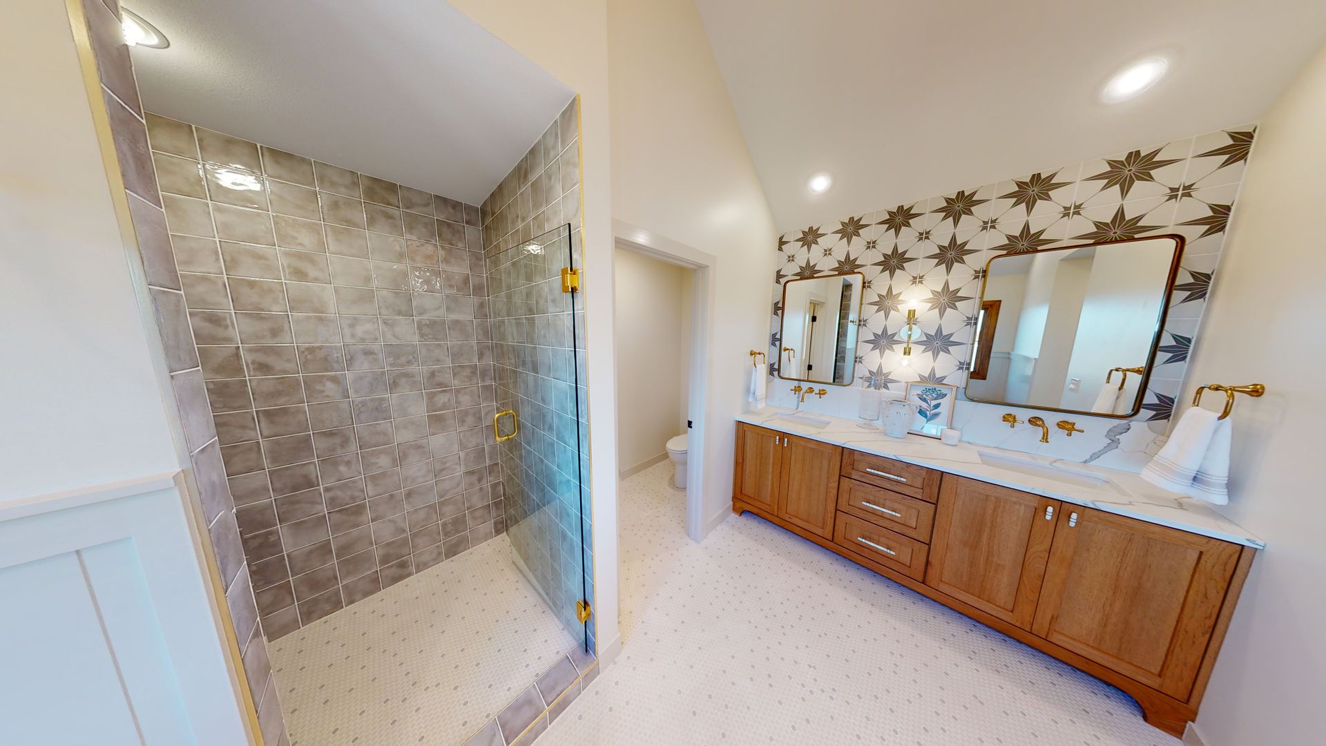 Signature Homes | 2022 Parade Home | Customer Shower & Tile Design