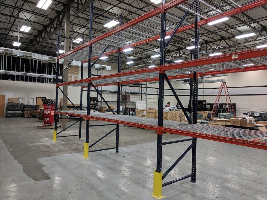 Mecalux pallet rack install