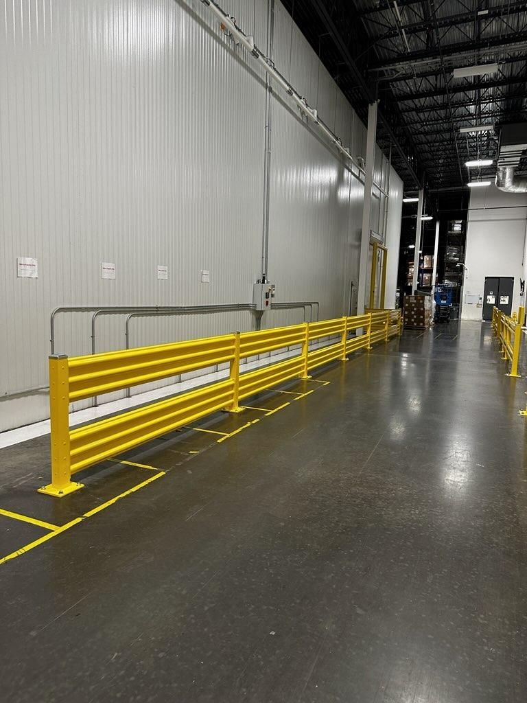 Warehouse walkway double high guard rail
