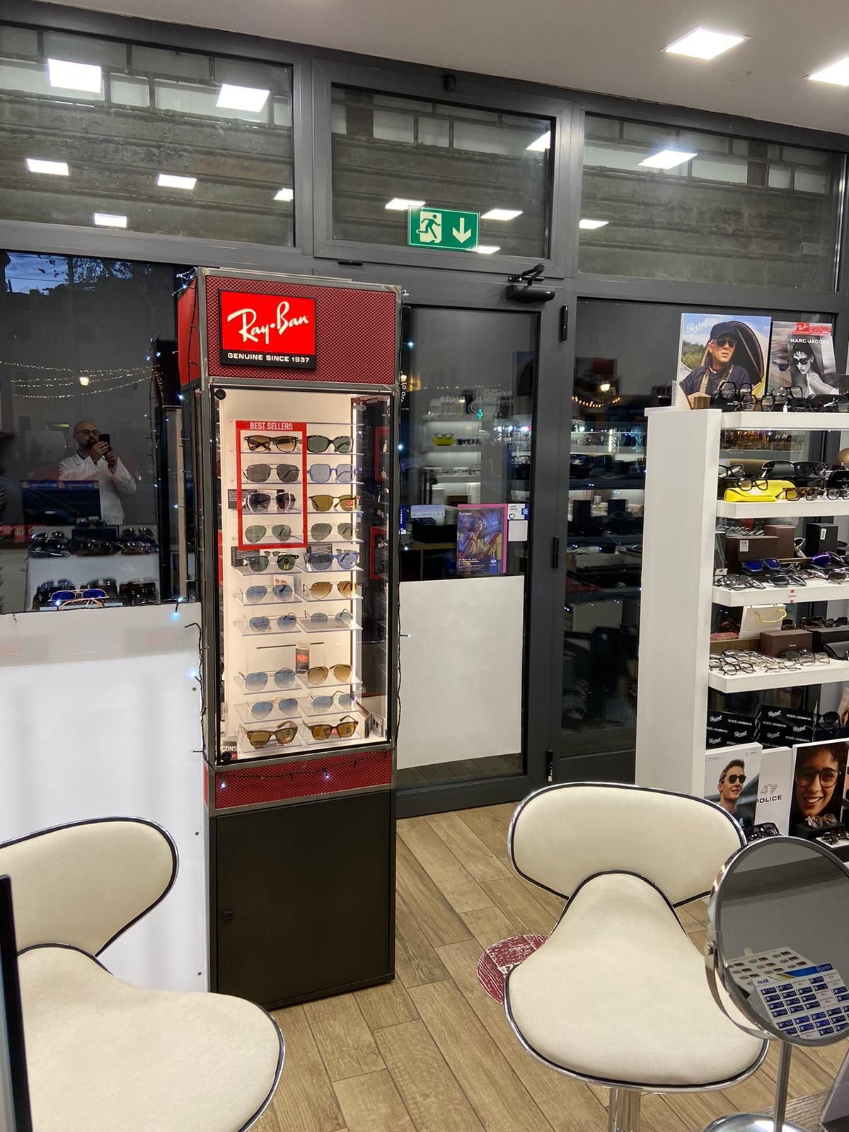 Espositore occhiali da sole