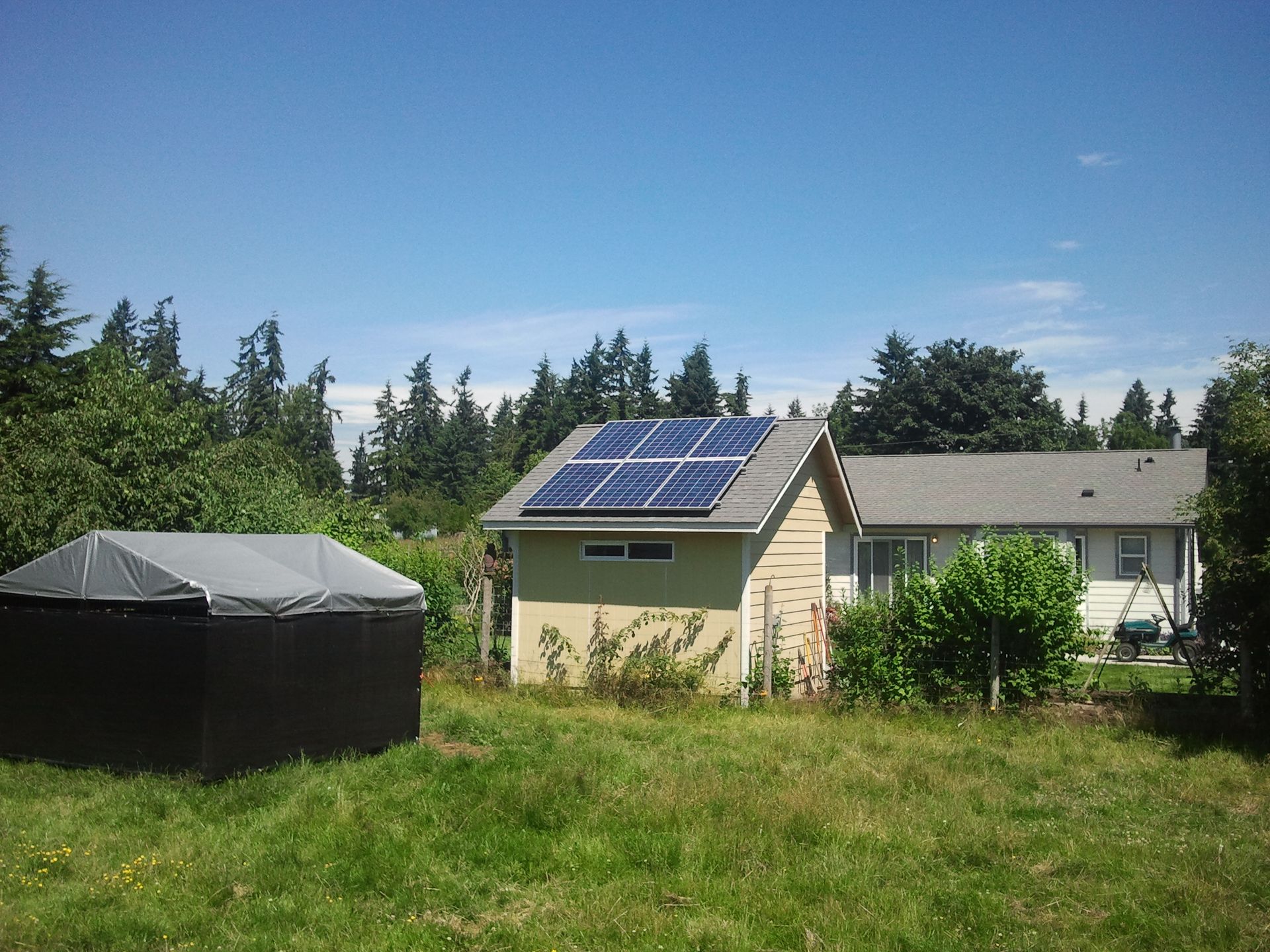 Puyallup solar panel installation on shed.