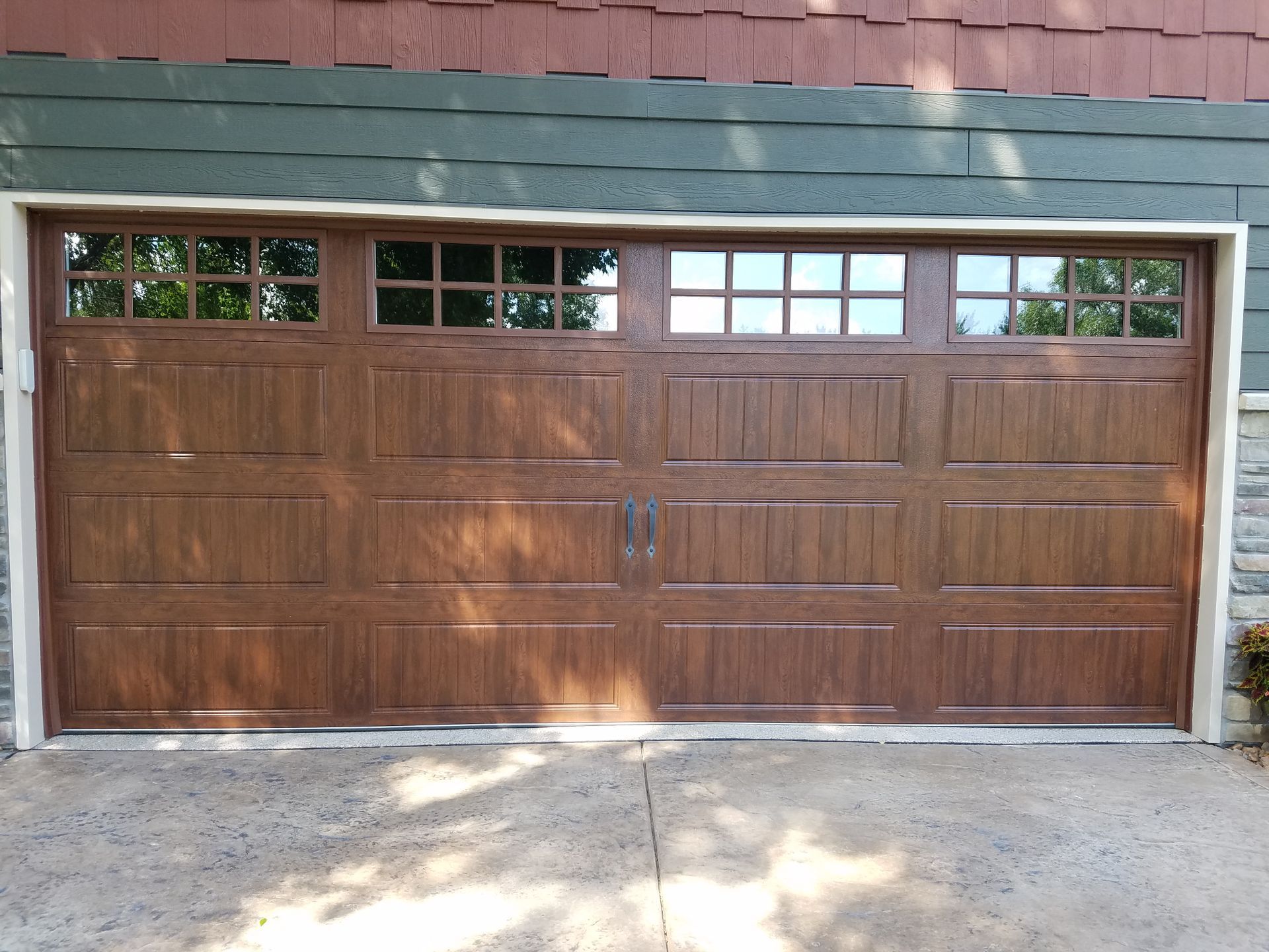 Green Wooden Garage Door | St. Paul, MN | PDQ Garage Door Service