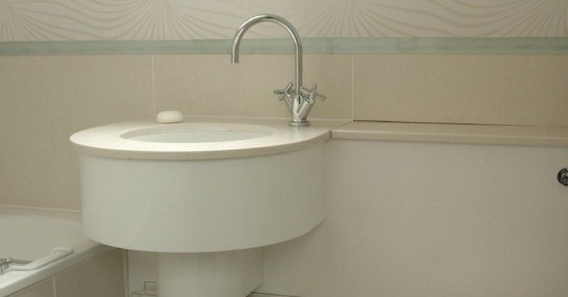 Complete Bespoke Bathroom Unitary Design & Installation