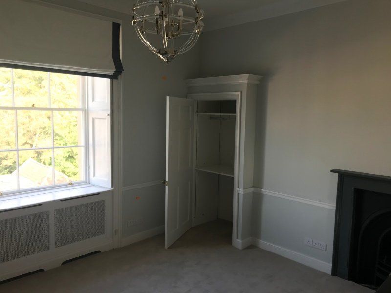 Custom design & built-in wardrobes