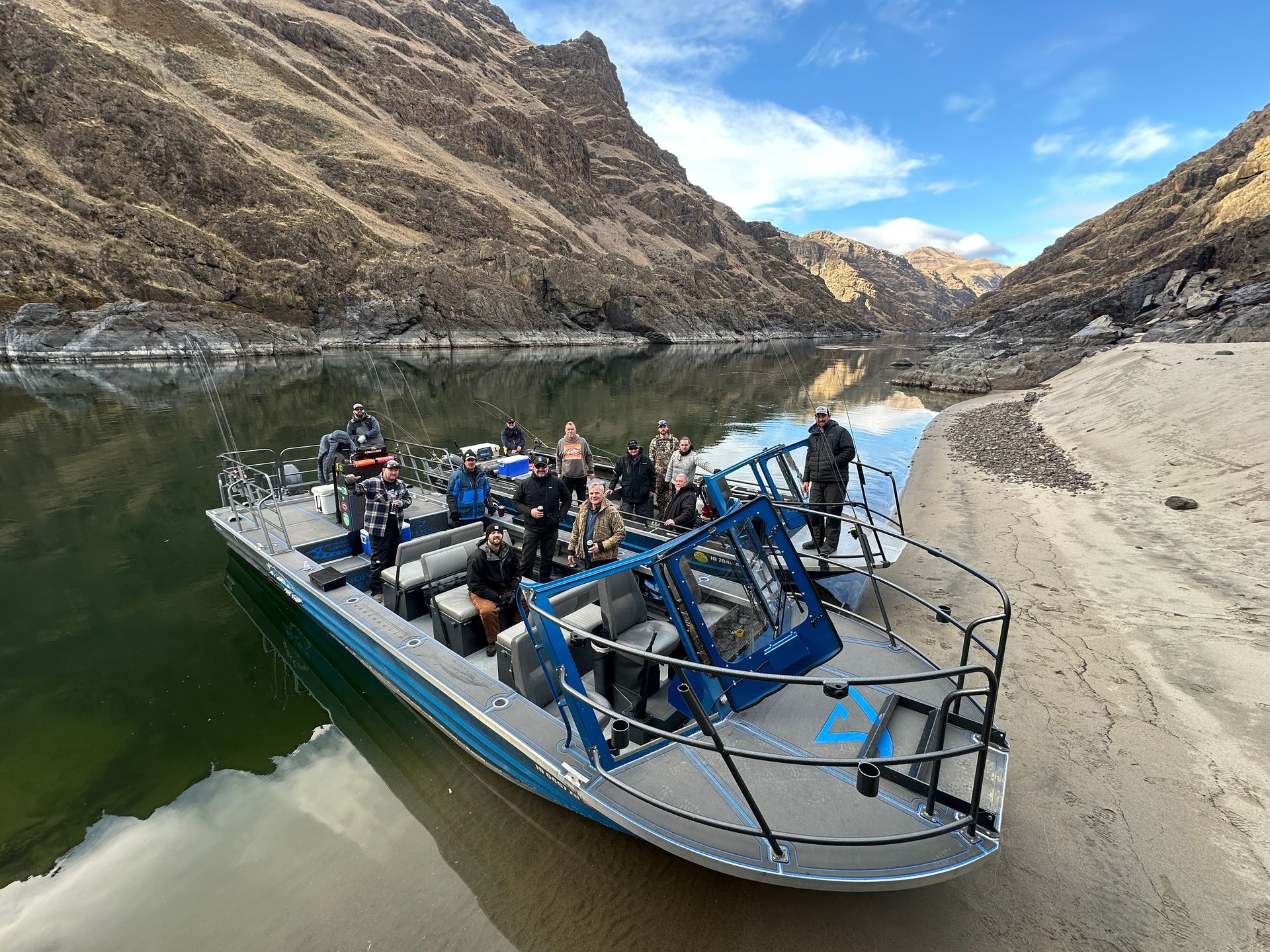 guide boat snake river sturgeon