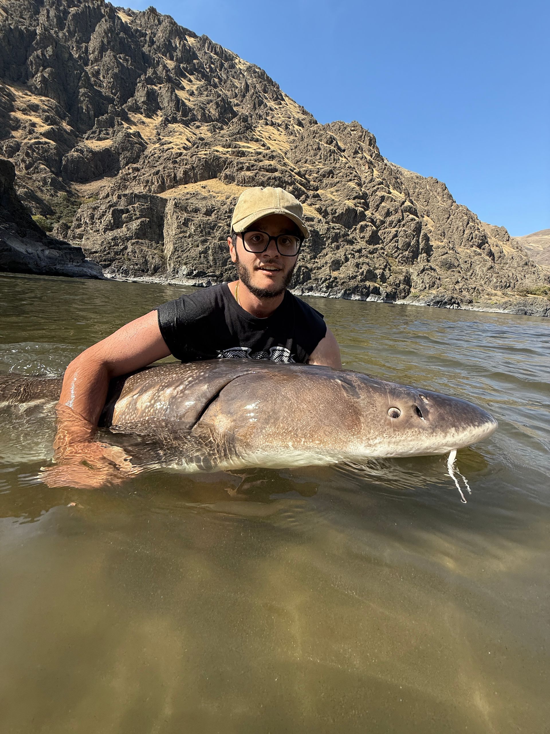 sturgeon fishing charter