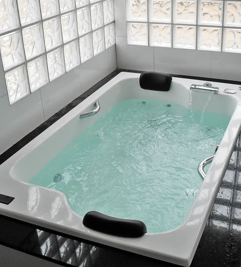 banheira de hidromassagem dupla