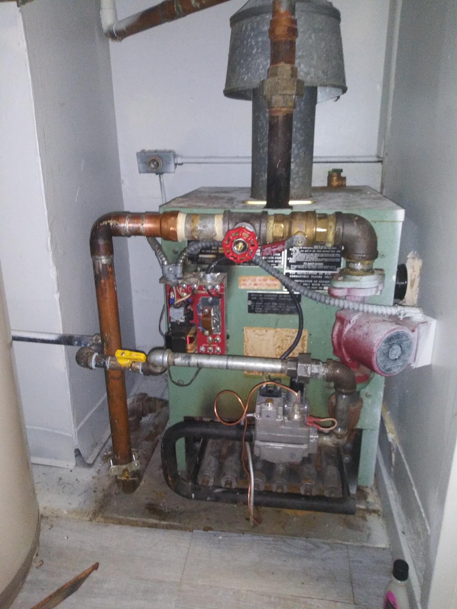 Water Heater — Elgin, IL — MDM Heating & Cooling, Inc.