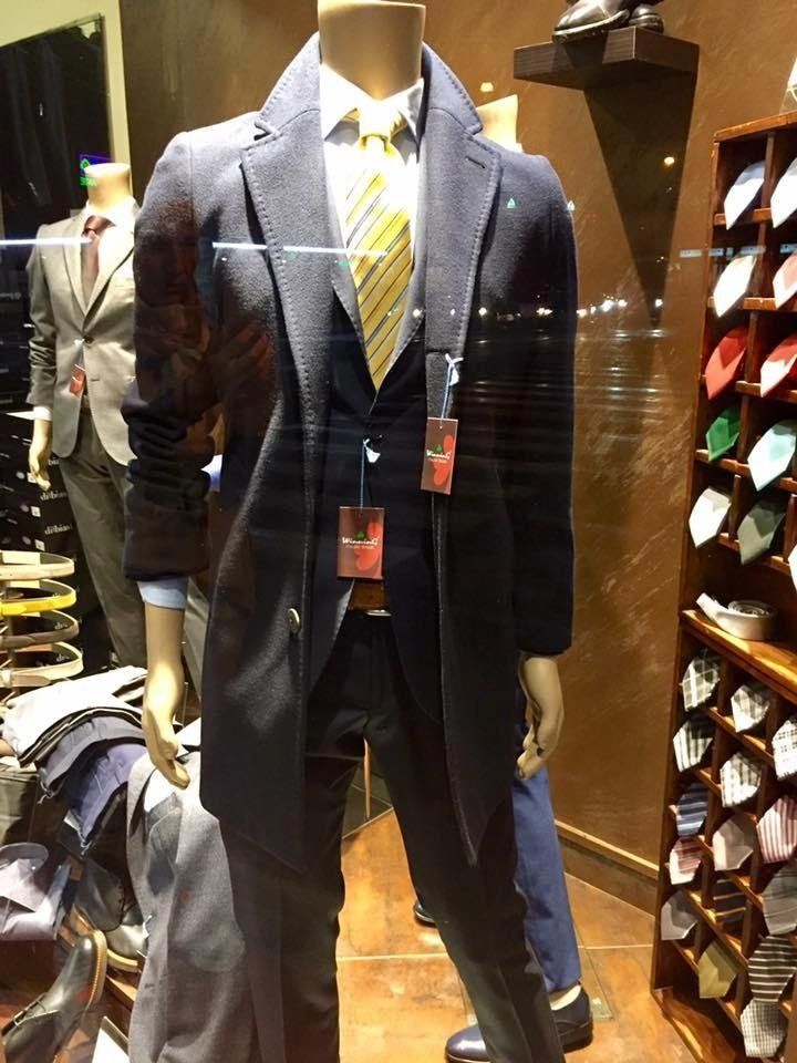 completo manichino con cravatta