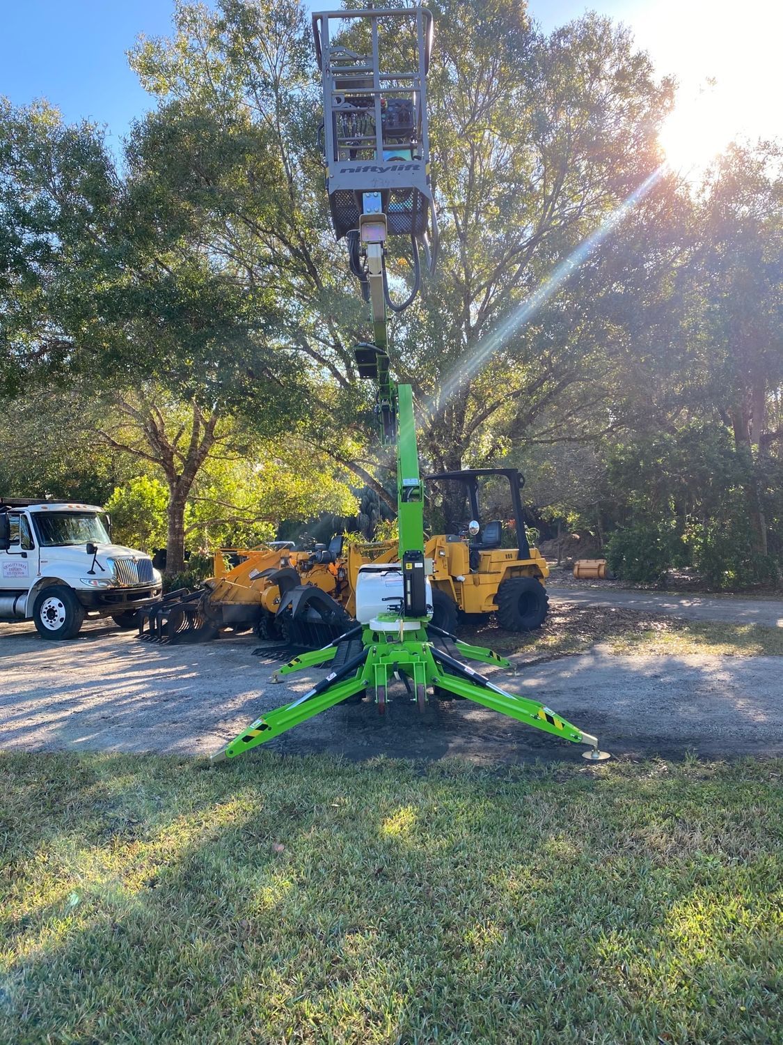Standby Trucks | Malabar, FL | Quality Tree Experts Inc.